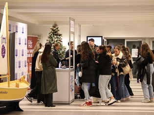 2025-12-04 19-31-58.jpeg